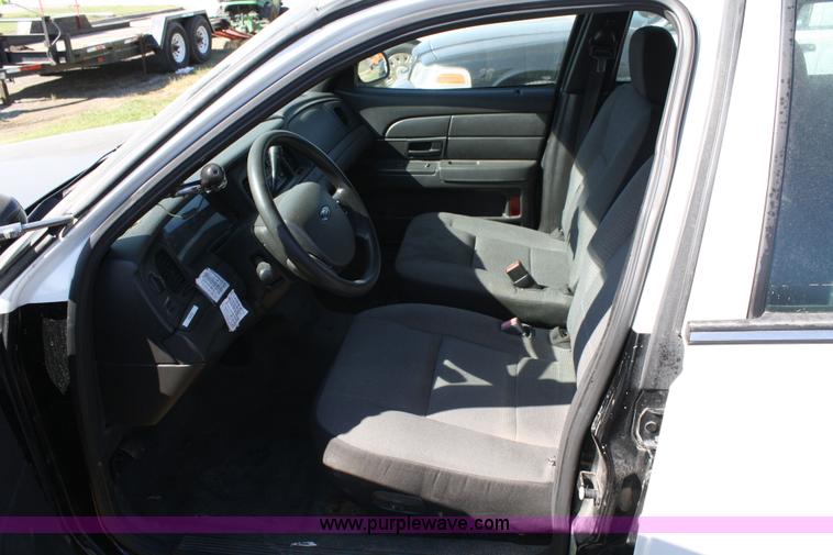 image for item 4806 2007 Ford Crown Victoria Police Interceptor