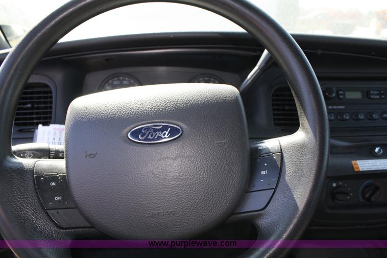 image for item 4806 2007 Ford Crown Victoria Police Interceptor