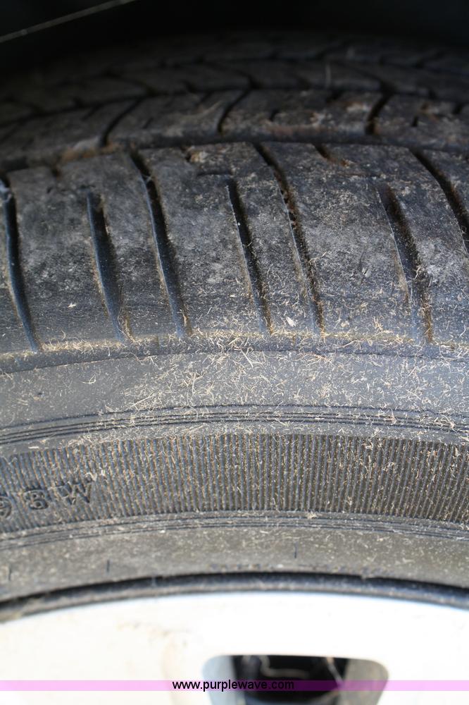 image for item 4806 2007 Ford Crown Victoria Police Interceptor