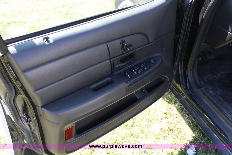 image for item 4807 2007 Ford Crown Victoria Police Interceptor