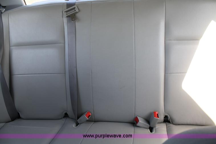 image for item 4809 2005 Ford Crown Victoria Police Interceptor