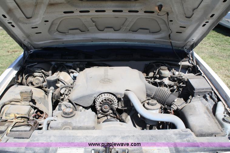 image for item 4810 1999 Ford Crown Victoria Police Interceptor