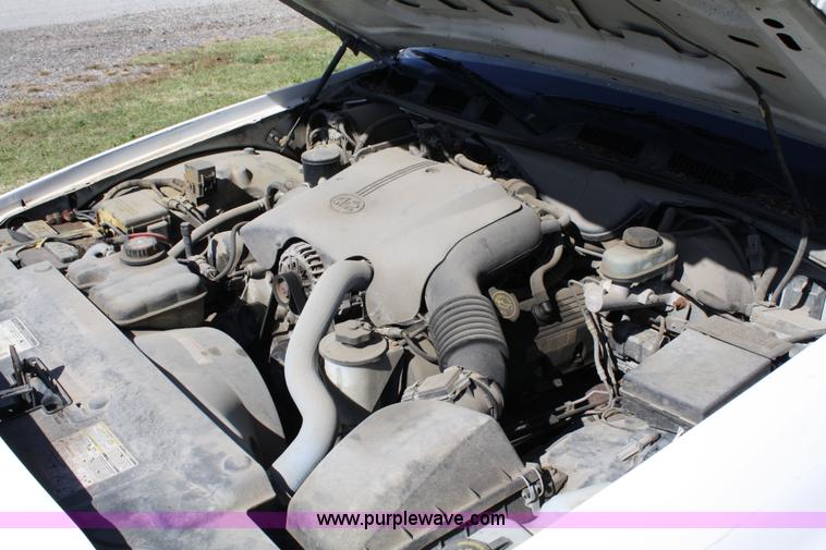 image for item 4810 1999 Ford Crown Victoria Police Interceptor