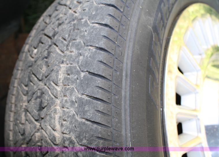 image for item 4810 1999 Ford Crown Victoria Police Interceptor