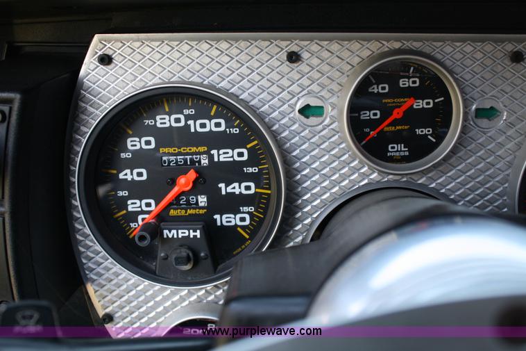 image for item 4813 1986 Chevrolet Camaro