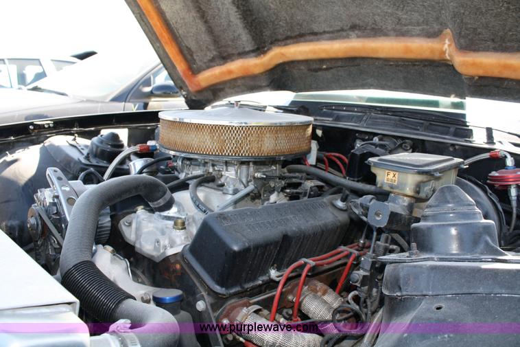 image for item 4813 1986 Chevrolet Camaro