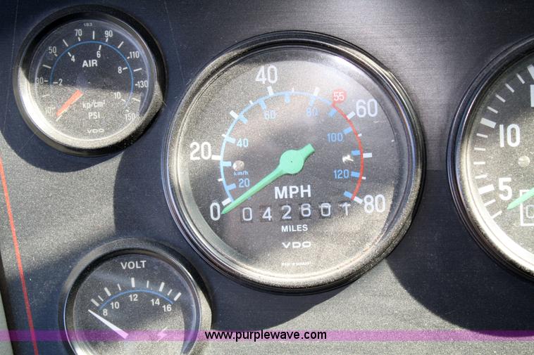 image for item 4814 1989 Emergency One Hurricane fire truck