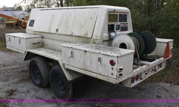 image for item 4825 1985 US Compressor rotary air unit