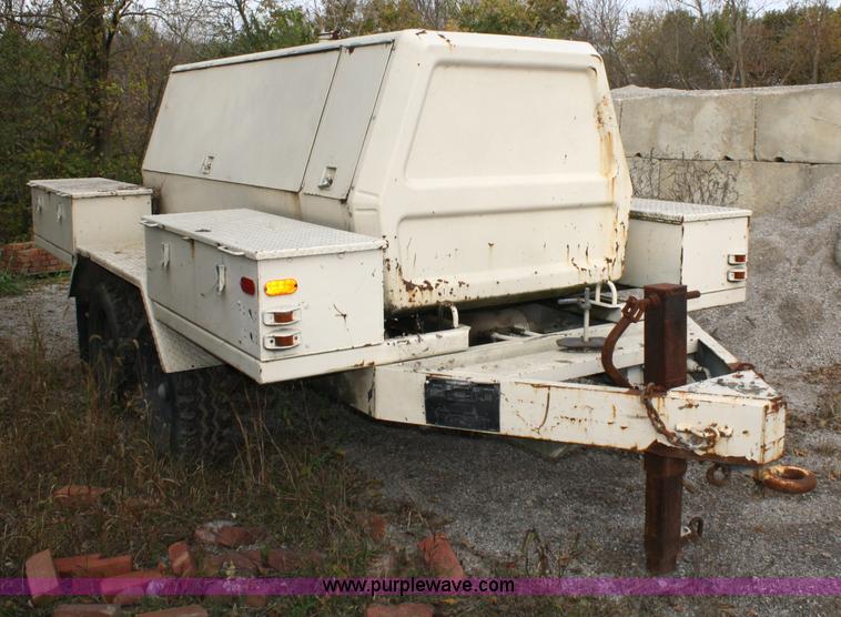 image for item 4825 1985 US Compressor rotary air unit