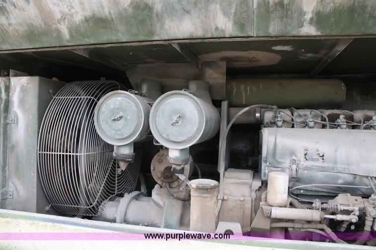 image for item 4825 1985 US Compressor rotary air unit