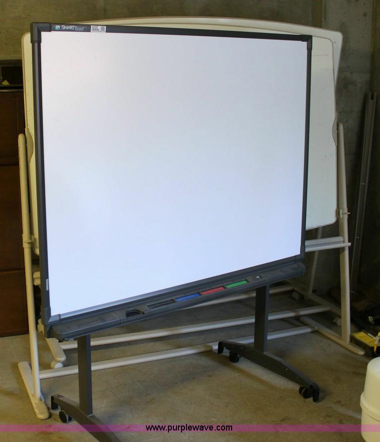 image for item 6157 (3) dry erase boards