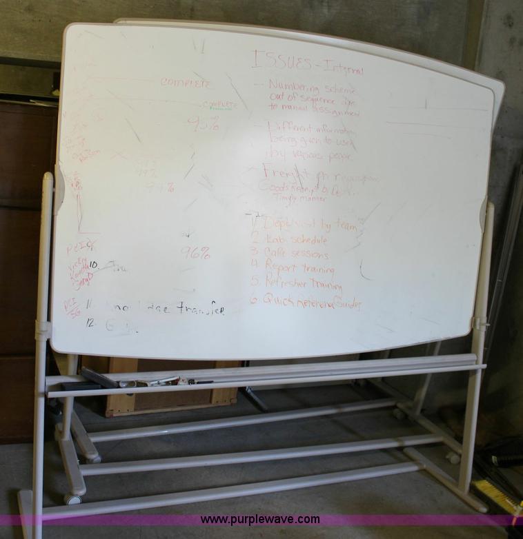 image for item 6157 (3) dry erase boards