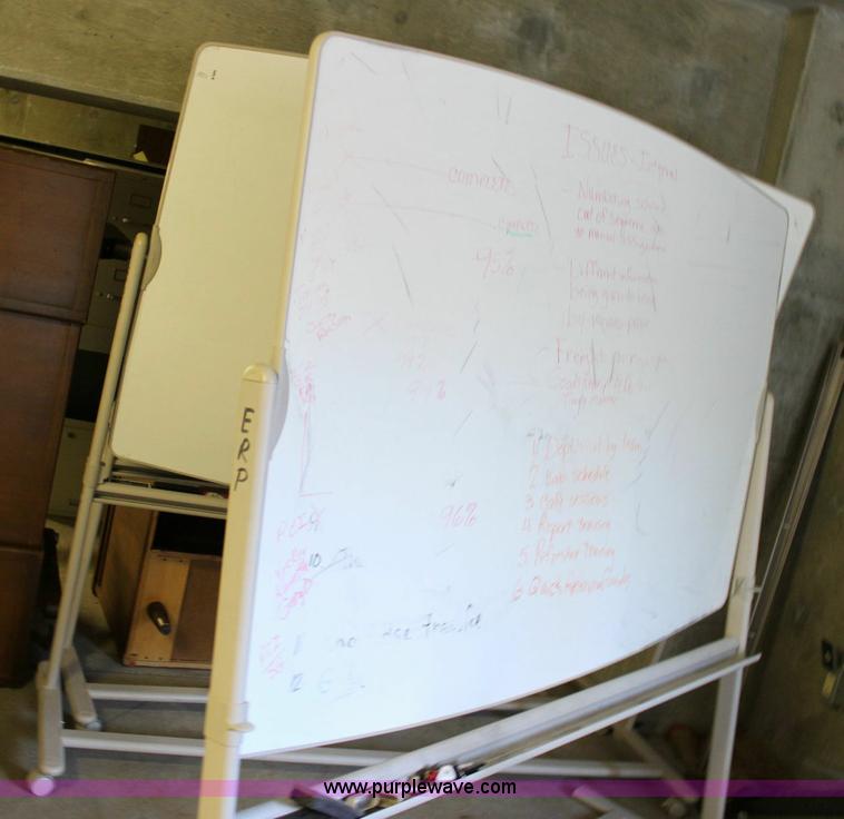 image for item 6157 (3) dry erase boards