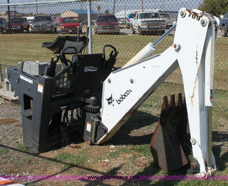 image for item 6168 Bobcat 709 backhoe attachemnt