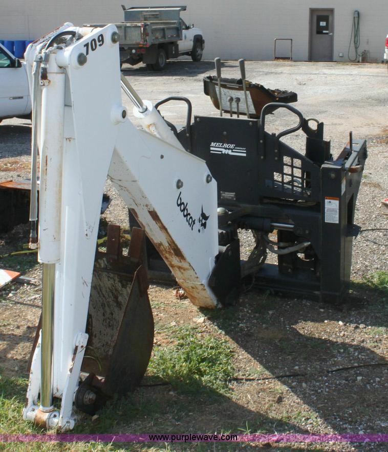 image for item 6168 Bobcat 709 backhoe attachemnt