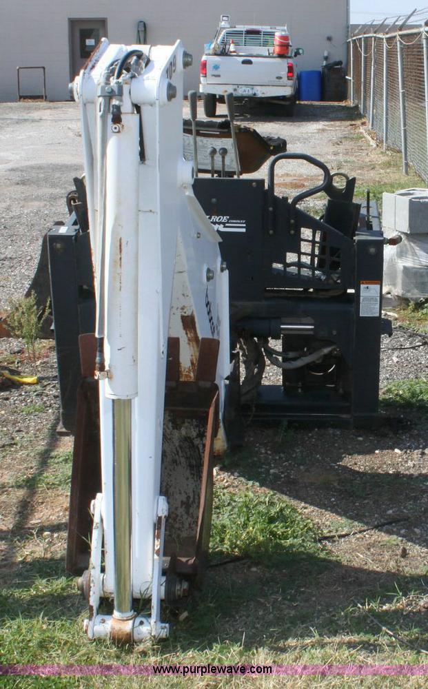 image for item 6168 Bobcat 709 backhoe attachemnt