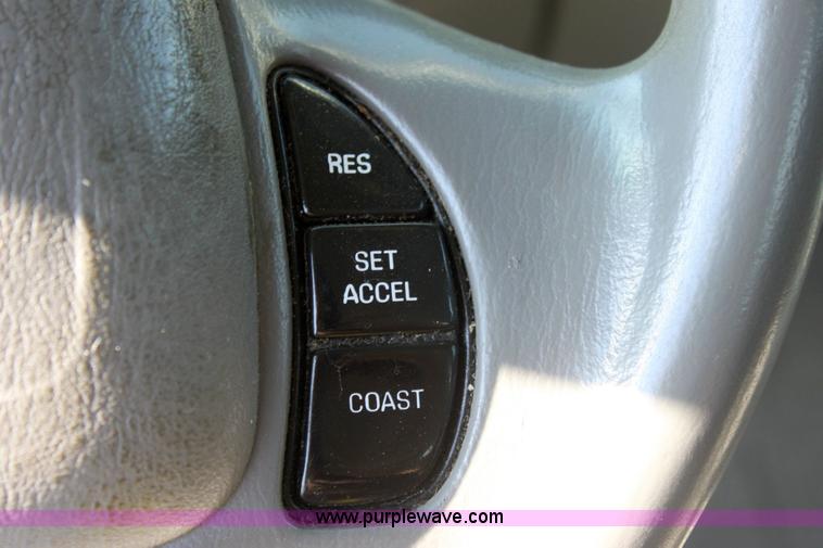 image for item 6169 2001 Ford Crown Victoria Police Interceptor