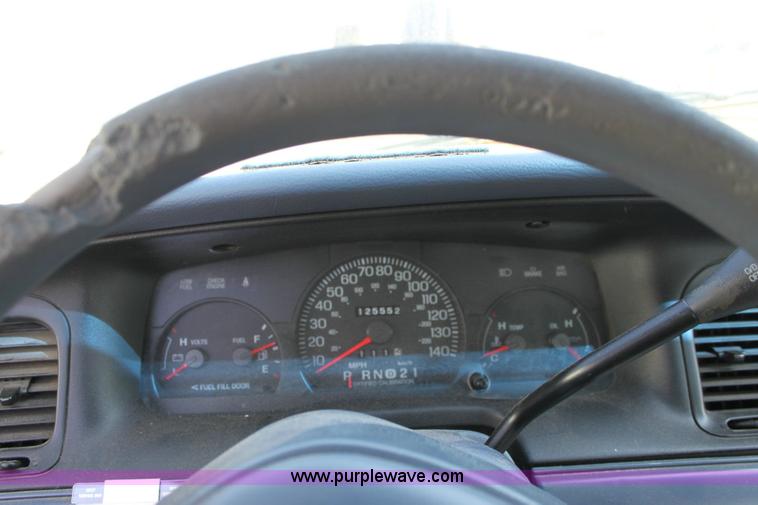 image for item 6176 1998 Ford Crown Victoria Police Interceptor