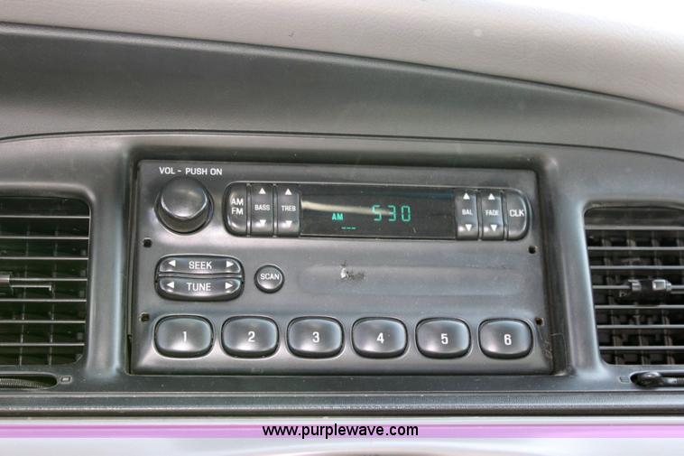 image for item 6178 1997 Ford Crown Victoria Police Interceptor