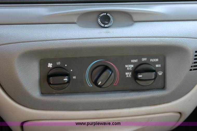 image for item 6178 1997 Ford Crown Victoria Police Interceptor