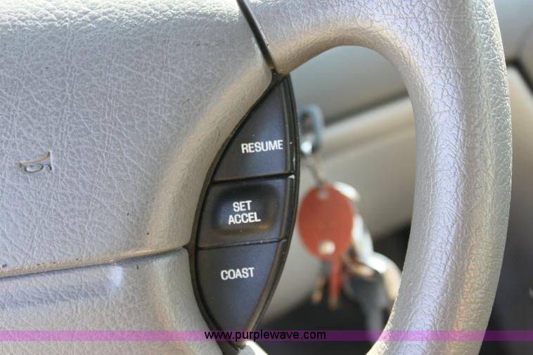 image for item 6178 1997 Ford Crown Victoria Police Interceptor