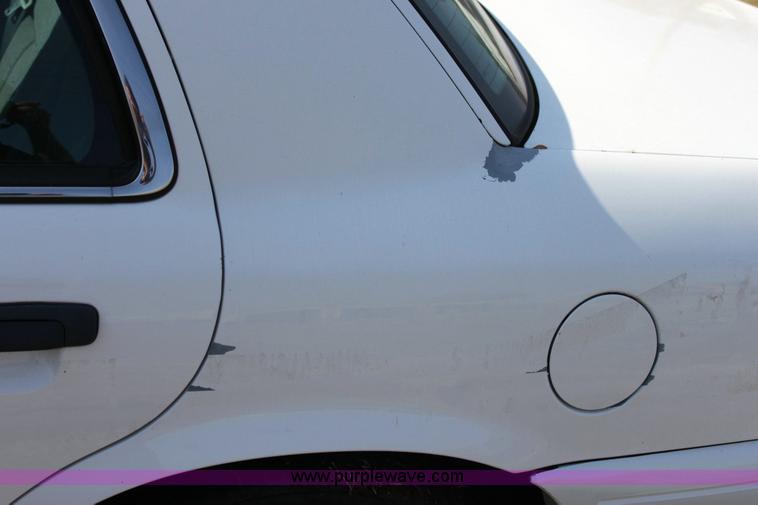 image for item 6179 2002 Ford Crown Victoria Police Interceptor