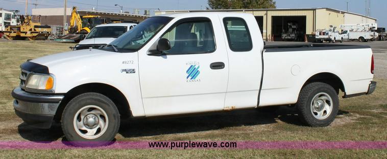 image for item 6182 1997 Ford F150 XL pickup truck