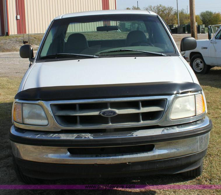 image for item 6182 1997 Ford F150 XL pickup truck