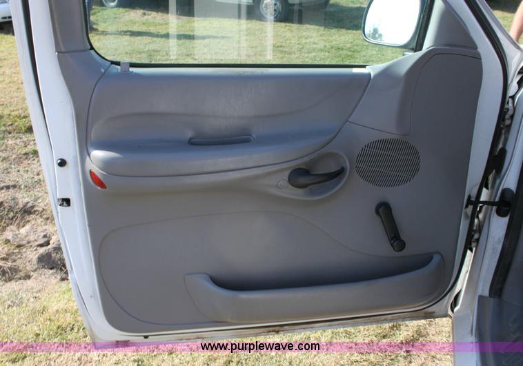 image for item 6182 1997 Ford F150 XL pickup truck