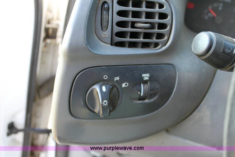 image for item 6182 1997 Ford F150 XL pickup truck