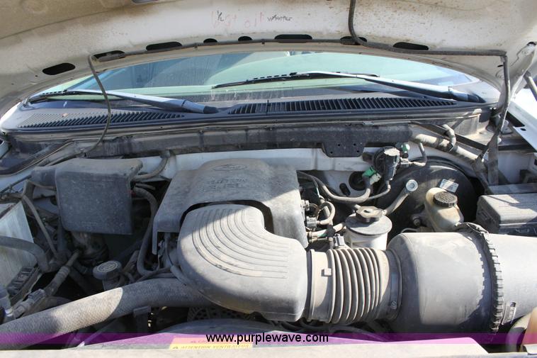 image for item 6182 1997 Ford F150 XL pickup truck