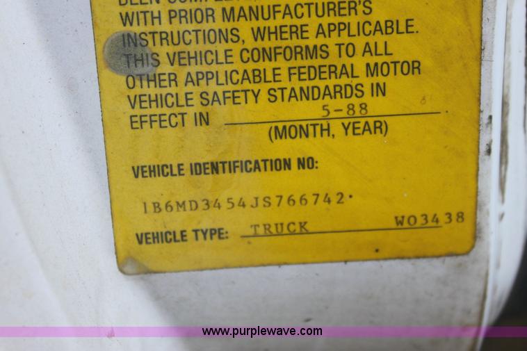 image for item 6183 1988 Dodge Ram D-350 pickup truck