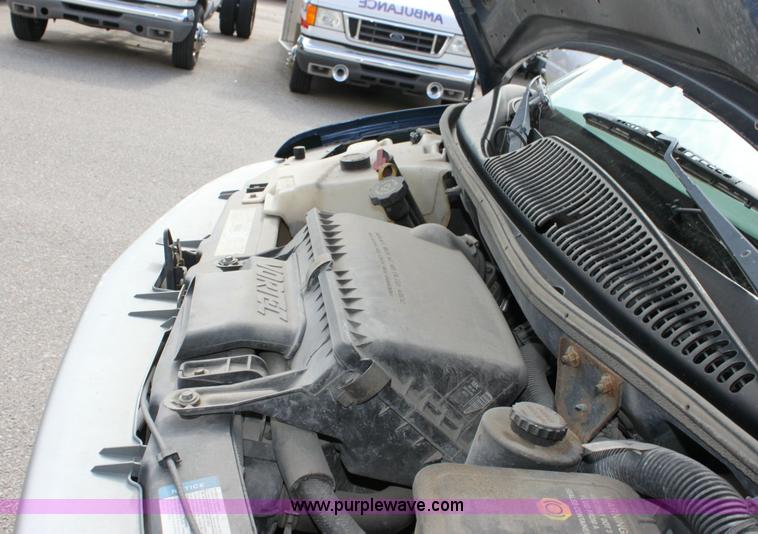 image for item 6192 2000 Chevrolet G1500 Vans Express