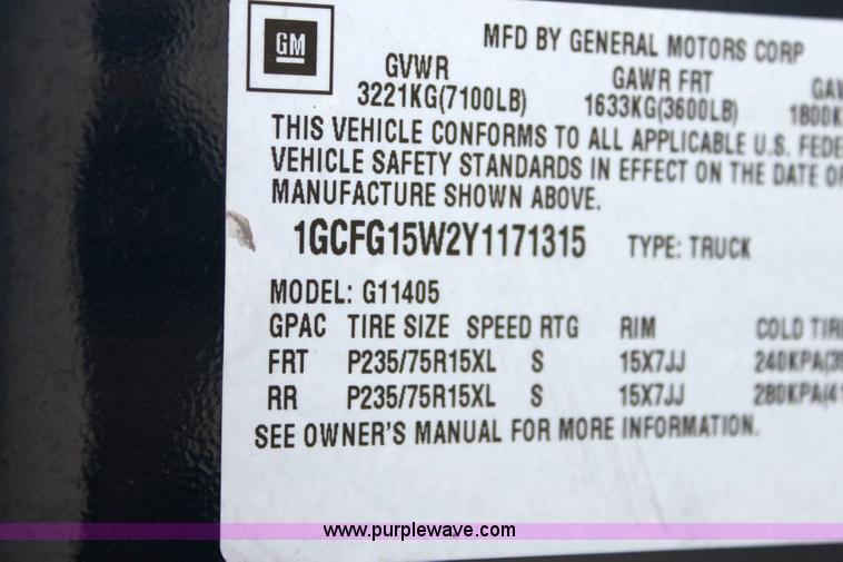 image for item 6192 2000 Chevrolet G1500 Vans Express