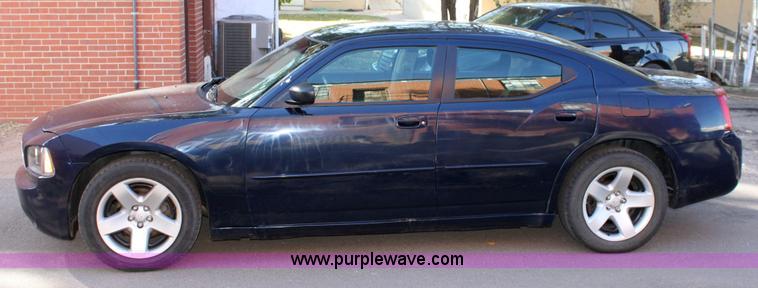 image for item 6196 2006 Dodge Charger