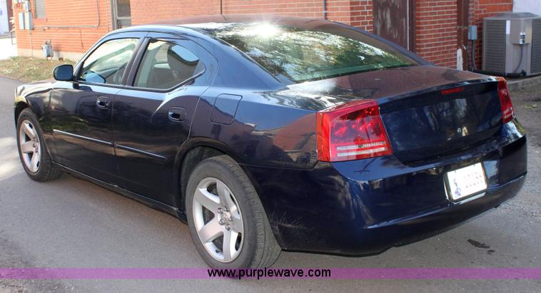 image for item 6196 2006 Dodge Charger