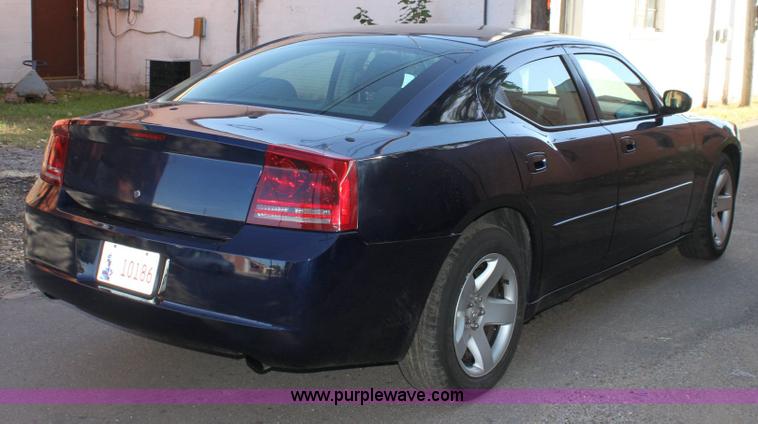 image for item 6196 2006 Dodge Charger