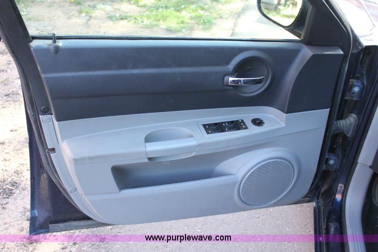 image for item 6196 2006 Dodge Charger