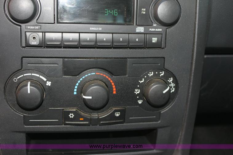 image for item 6196 2006 Dodge Charger