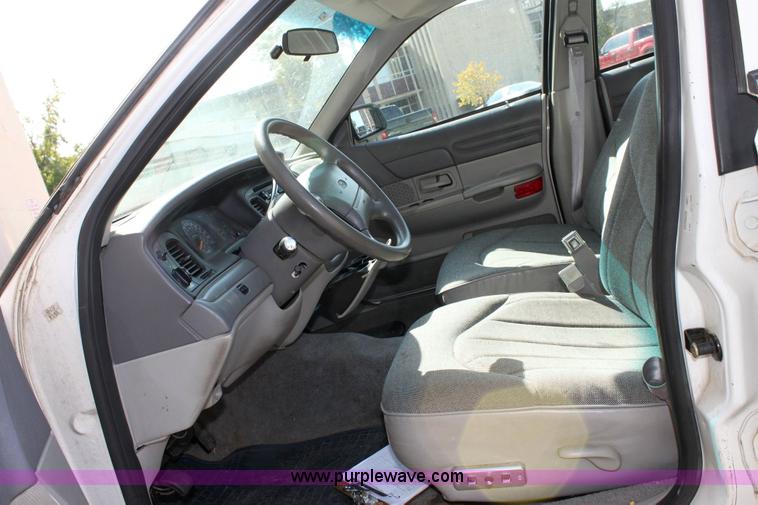 image for item 6204 1997 Ford Crown Victoria Police Interceptor