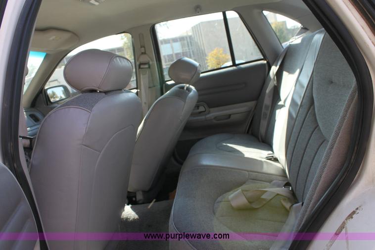 image for item 6204 1997 Ford Crown Victoria Police Interceptor