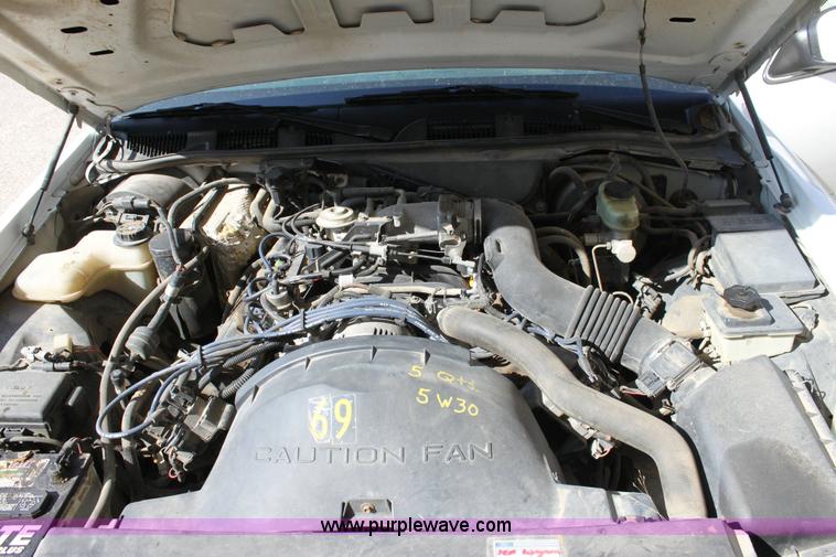 image for item 6204 1997 Ford Crown Victoria Police Interceptor