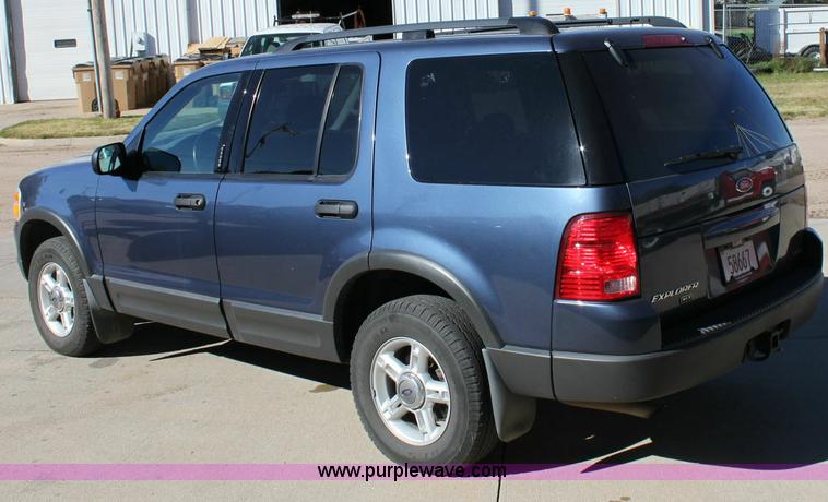image for item 6230 2003 Ford Explorer XLT