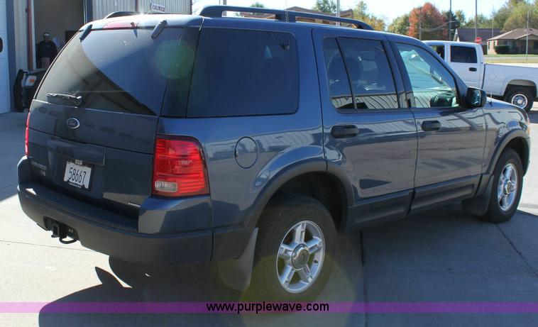 image for item 6230 2003 Ford Explorer XLT