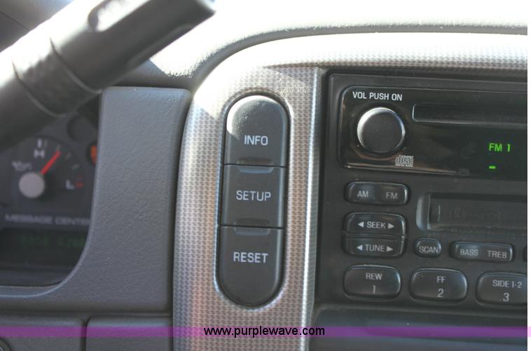 image for item 6230 2003 Ford Explorer XLT