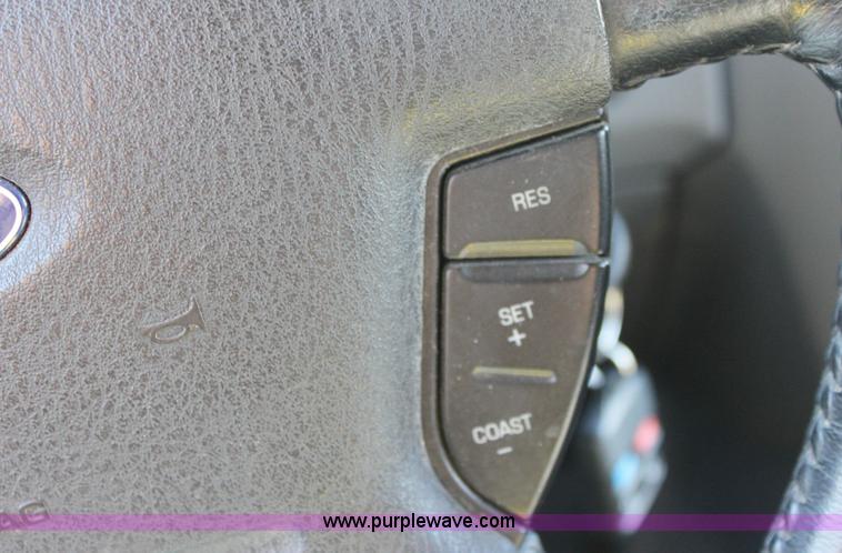 image for item 6230 2003 Ford Explorer XLT