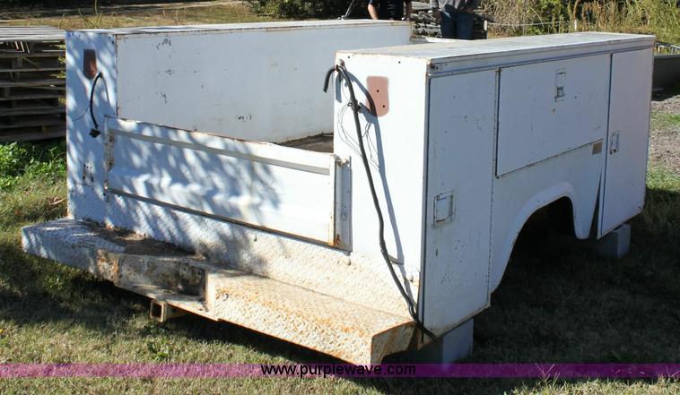 image for item 6231 Omaha utility bed