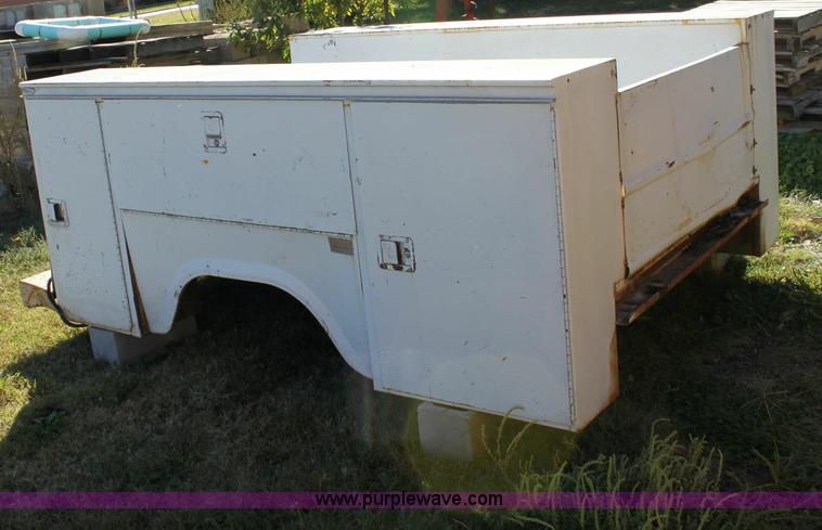 image for item 6231 Omaha utility bed