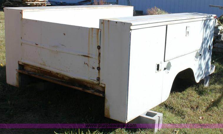 image for item 6231 Omaha utility bed