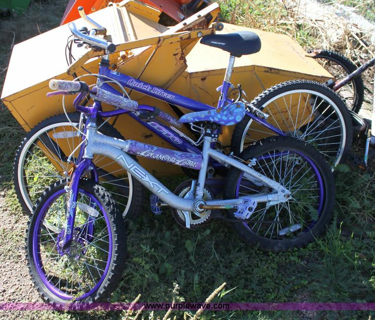 image for item 6232 (4) bicycles